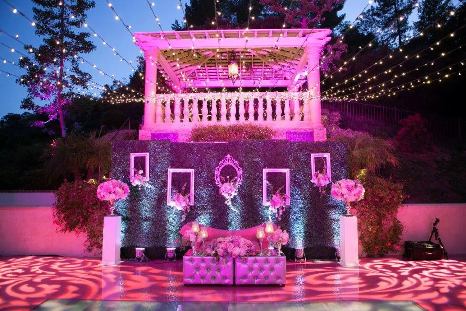 Hochzeitsbühne Zeremonie von LumaTrix