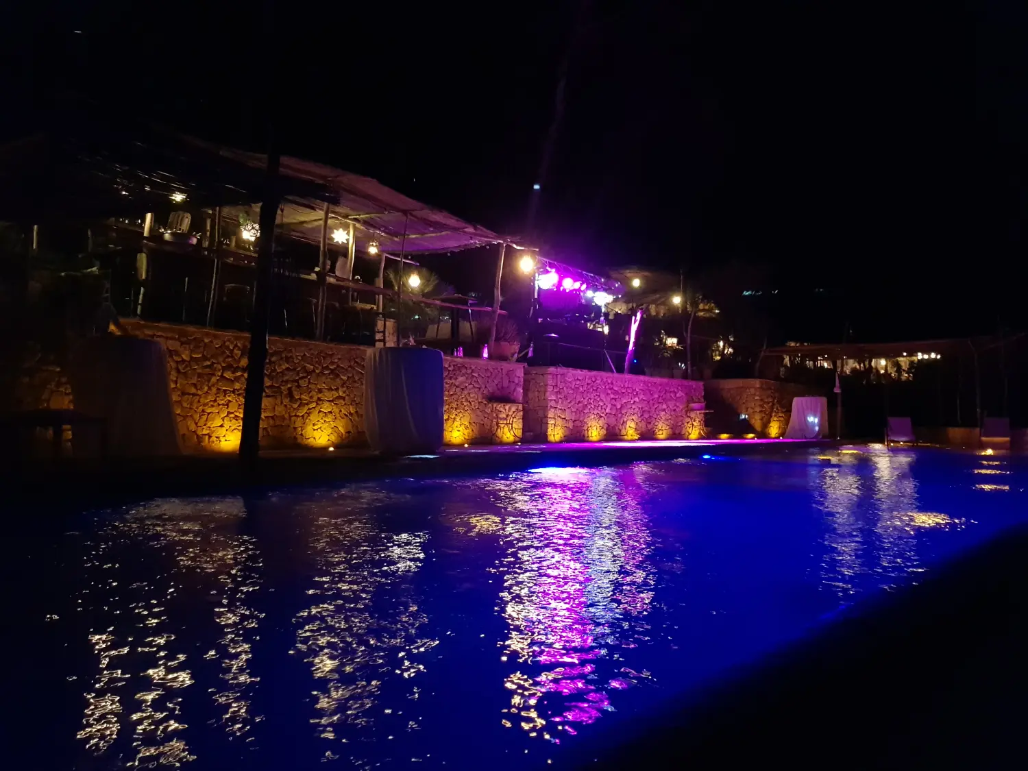 Poolbeleuchtung Finca Mallorca von LumaTrix